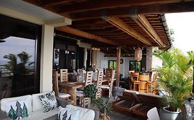 180 Degrees Self-Catering